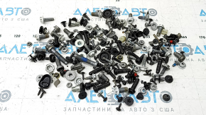 Метизы салона VW Taos 22-24 некомплект