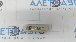 Плафон освещения задний левый Mercedes C-class W205 16-18 бежевый