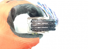 Фишка на блок ECU компьютер двигателя Nissan Murano 25-26 черная большая