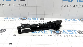 Кронштейн ременя безпеки водія Mercedes C-class W205 16-22