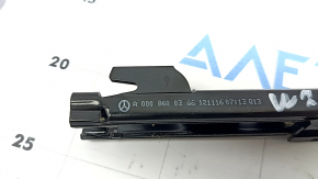 Кронштейн ременя безпеки водія Mercedes C-class W205 16-22