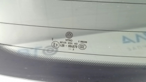 Стекло заднее двери багажника VW Taos 22-25 тонировка, коррозия нитей подогрева