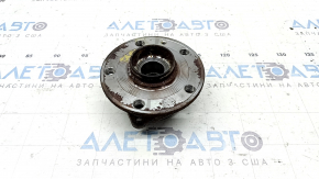Ступица задняя левая VW Taos 22-25 ржавая