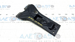 Планка запка капота VW Taos 22-25