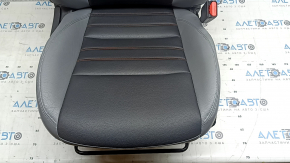 Пасажирське сидіння Nissan Kicks 21-23 з airbag, механічне, з підігрівом, шкіра сіра з чорним, сіра та червона строчка, під чищення