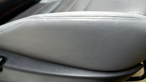 Пасажирське сидіння Nissan Kicks 21-23 з airbag, механічне, з підігрівом, шкіра сіра з чорним, сіра та червона строчка, під чищення