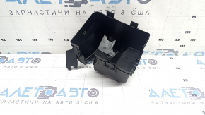 Корпус блока запобіжників підкапотний Nissan Murano 25-26