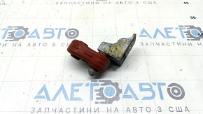 Кронштейн переднього глушника VW Taos 22-25