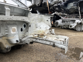 Чверть передня ліва VW Taos 22-25 на кузові, біла