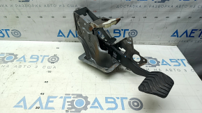 Педаль тормоза Nissan Kicks 18-25