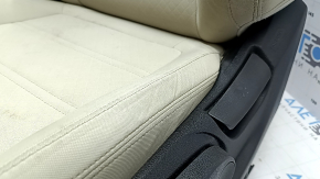 Сиденье водительское Kia Sorento 19-20 с airbag, механическое, подогрев, ткань бежевая, примятость под химчистку