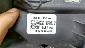 Фара передняя левая Ford Escape MK3 17-19 рест, галоген, светлая, царапины под стеклом