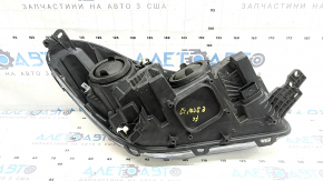 Фара передняя левая Ford Escape MK3 17-19 рест, галоген, светлая, царапины под стеклом