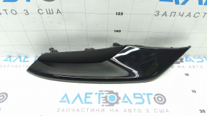 Накладка переднього бампера права Mazda 3 19-26 4d чорний глянець, Mexico built