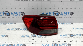 Фонарь внешний крыло левый Kia Sorento 19-20 галоген, скол, микротрещина, царапины
