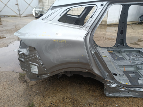 Чверть крило задня права Kia Sportage 23-25 HEV на кузові, срібло, зам'ята, вм'ятини, тички