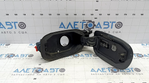 Лючок бензобака з корпусом Mercedes C-class W205 16-21 зламаний носик
