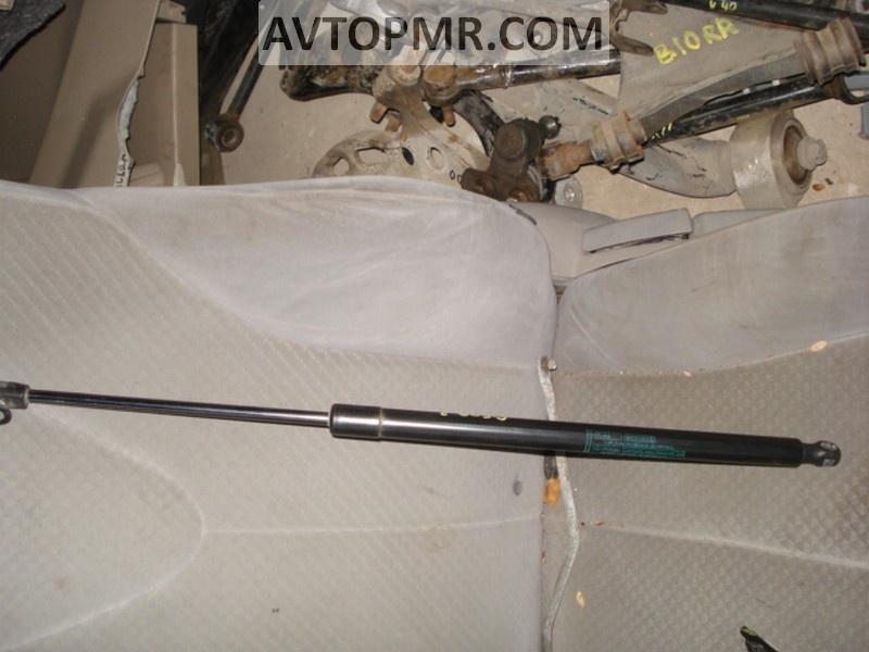 Амортизатор двери багажника Toyota Sienna 04-10