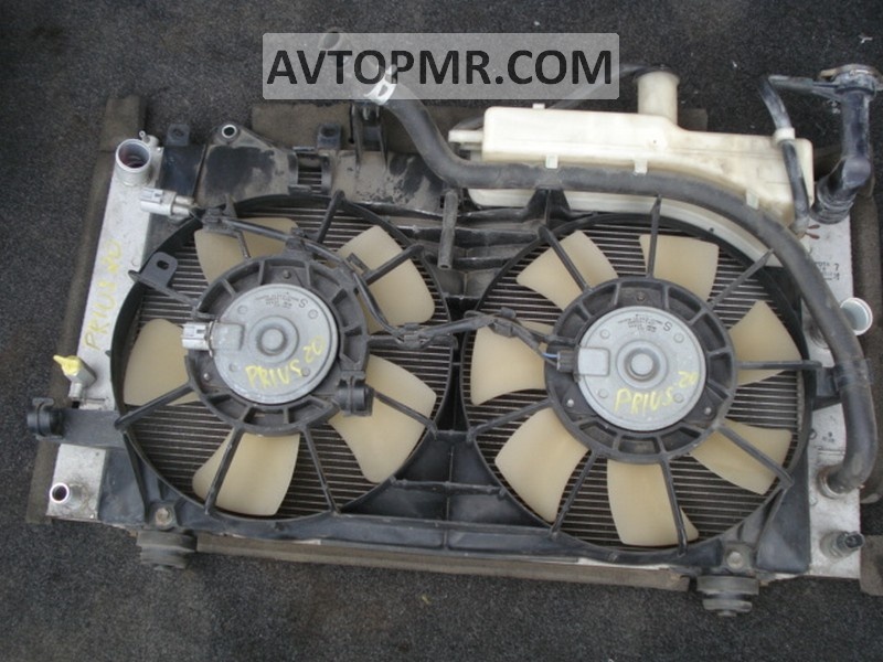 Диффузор кожух радиатора голый Toyota Prius 20 04-09