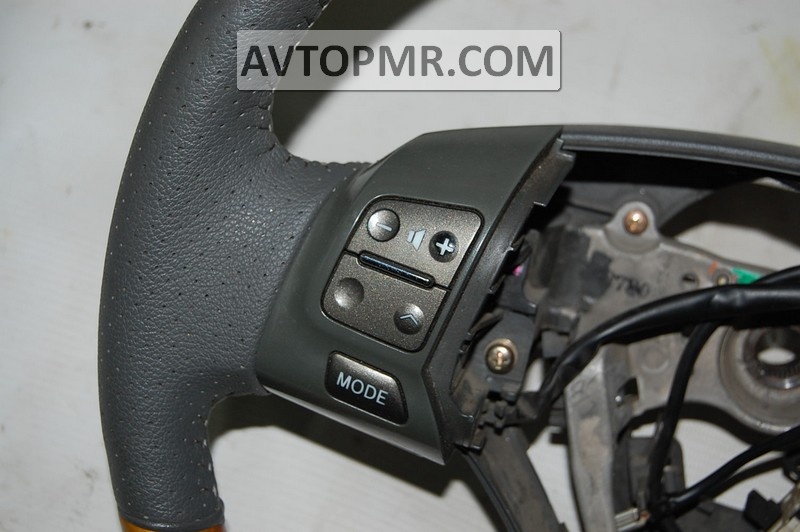 Кнопки управления на руле Lexus ES330