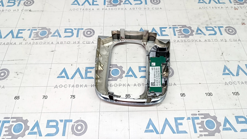 Накладка шифтера VW Jetta 11-14 USA хром