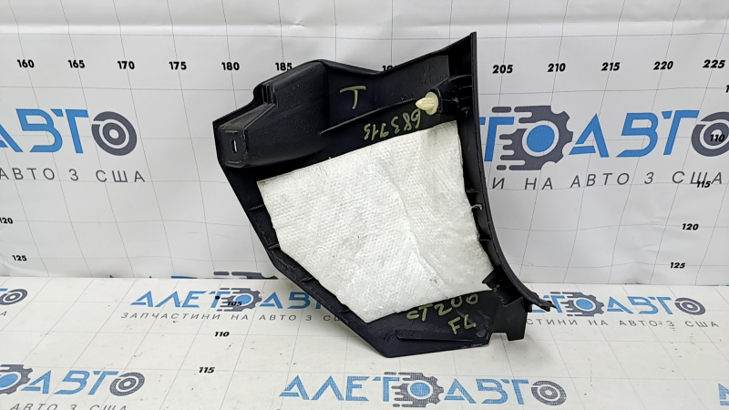 Накладка передней стойки нижняя левая Lexus CT200h 11-14 черная, царапины