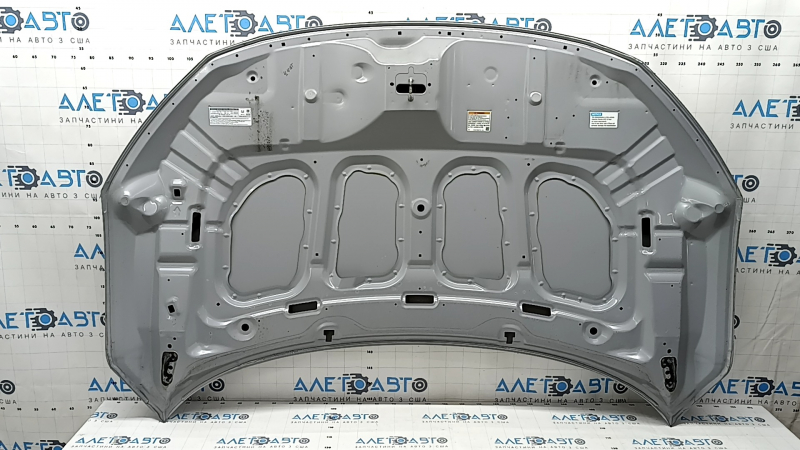 Капот голый Honda Civic X FC 16-21 сталь, серебро NH-830M, вмятина