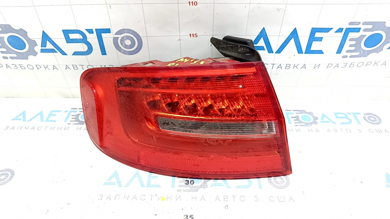 Фонарь внешний крыло левый Audi A4 B8 13-16 рест седан LED, царапины