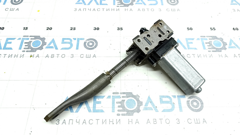 Мотор регулировки подушки пассажирского сиденья Audi A4 B8 13-16 рест, передний
