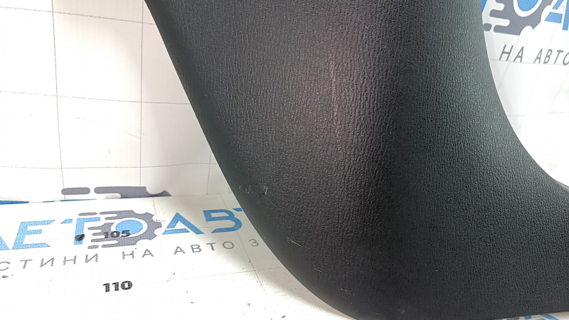 Накладка передней стойки нижняя правая Mazda 6 14-21 черная, царапины