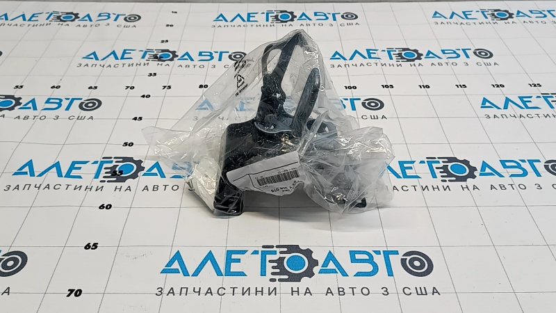 Скоба замка капота левая BMW X5 F15 14-18