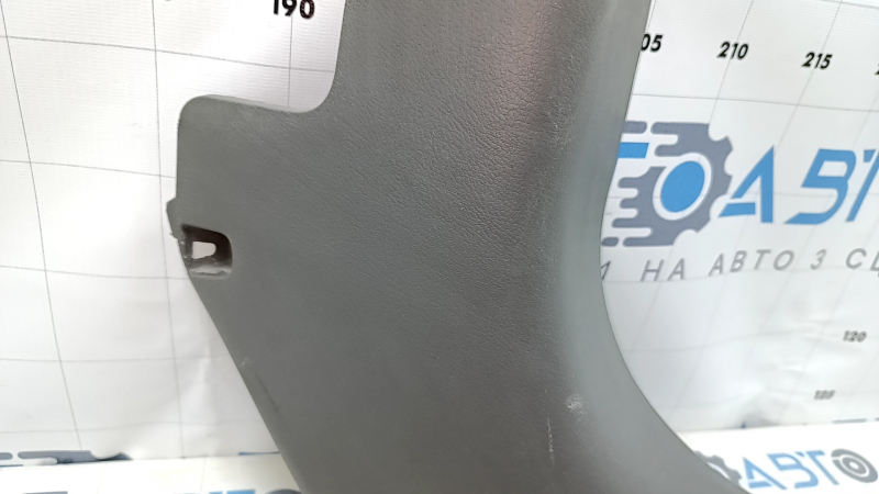 Накладка передней стойки нижняя правая Nissan Leaf 13-17 серая, царапины