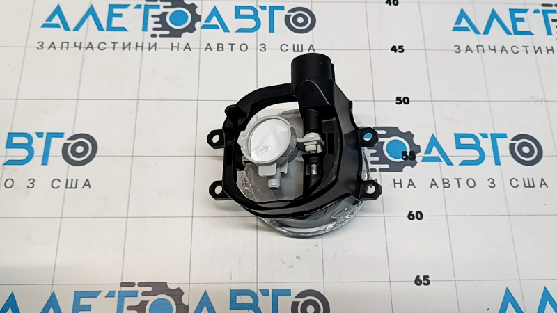 Противотуманная фара птф правая Lexus ES300h ES350 13-15 дорест