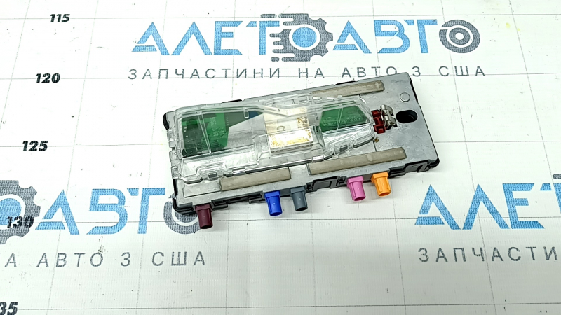 Антенна плавник Volvo XC90 16-22