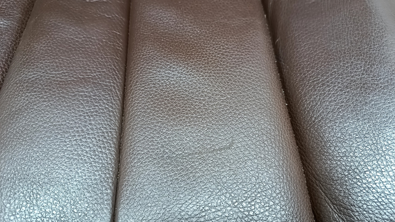 Водительское сидение BMW X5 F15 14-14 без airbag, электро, память, BASE, кожа коричневая TERRA, потертость, потрескана