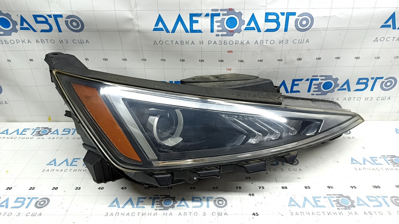 Фара передняя правая для Hyundai Elantra 2017-2020, вид сзади