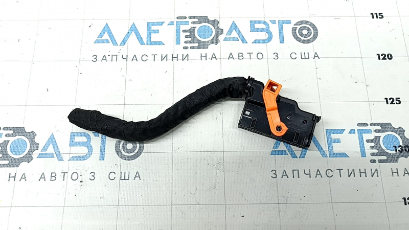 Фишка на модуль srs airbag компьютер подушек безопасности Volvo XC90 16-22 большая