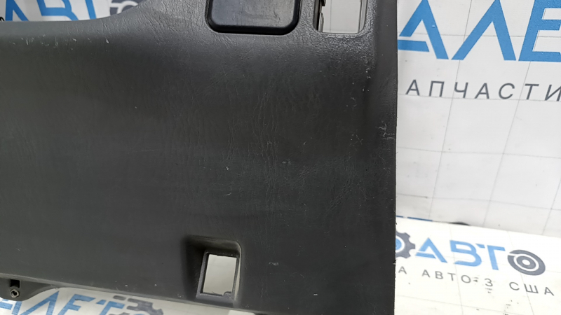Накладка колени водителя Lexus GX470 03-09 серая, царапины, затерта