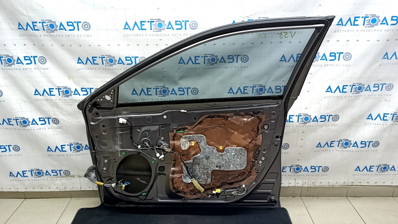 Дверь в сборе передняя правая Toyota Camry v55 15-17 usa, графит 1H1, тычки