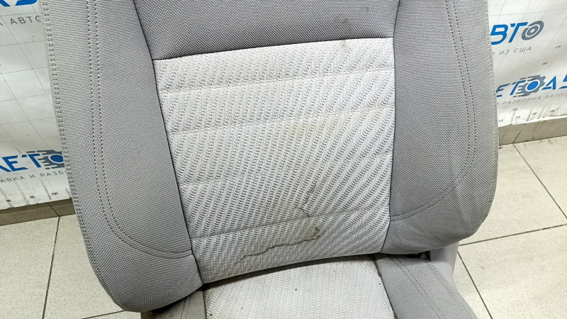 Водительское сидение Toyota Camry v55 15-17 usa без airbag, LE, электро, ткань комбинированое серое, под химчистку
