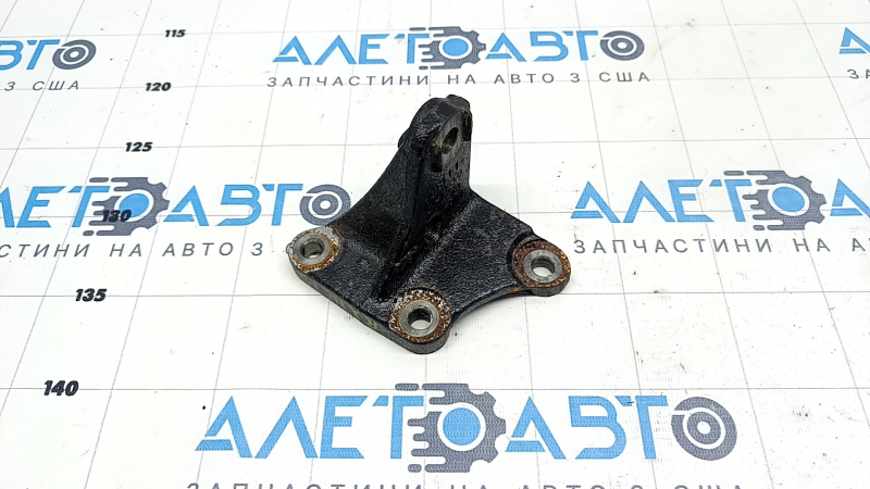 Кронштейн передней подушки двигателя Lexus RX350 16-22