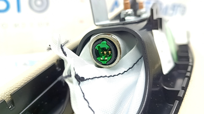 Деталь для BMW X5 G05, задняя левая подушка airbag без дефектов, подходит для замены.