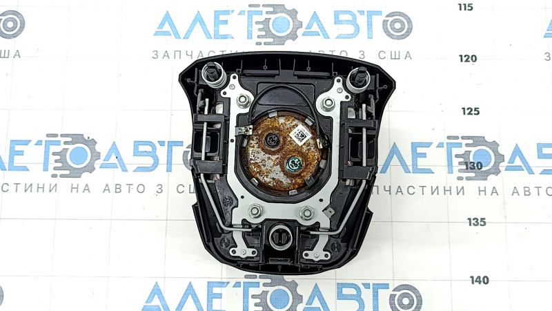 Подушка безопасности airbag в руль водительская Toyota Prius 50 16-22 черная, ржавый пиропатрон