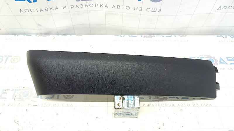 Накладка водительского сидения передняя Toyota Prius 50 17-22 черная
