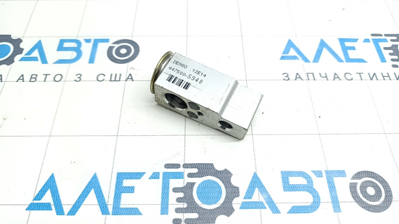 Клапан печки кондиционера Toyota Prius 50 21-22