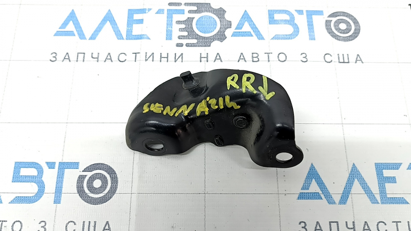 Скоба замка двери задней правой Toyota Sienna 21-26 нижняя