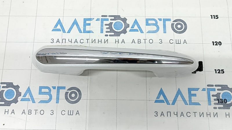 Ручка двери внешняя передняя правая Toyota Sienna 22-26 keyless с хром молдингом