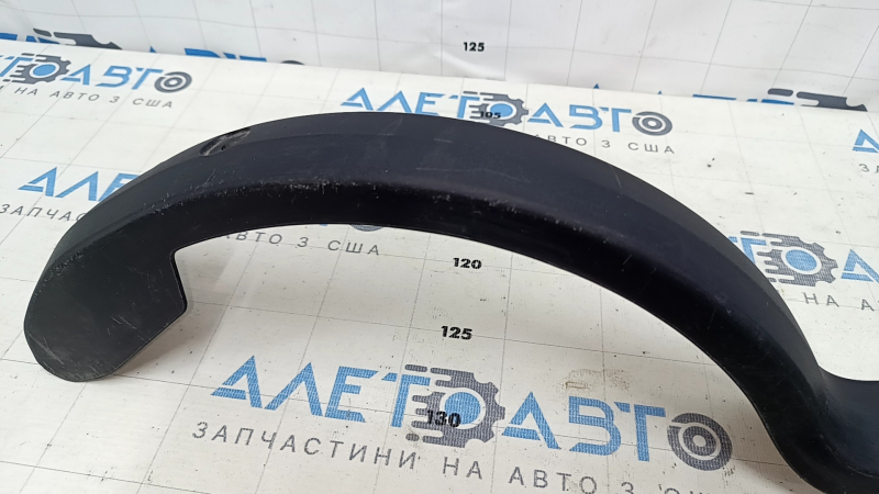 Накладка петли крышки багажника левая Lexus ES300h ES350 13-18 черная, царапины