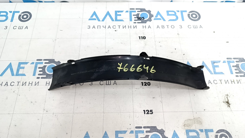 Накладки петли крышки багажника левая Lexus ES350 07-12 верхняя, царапины