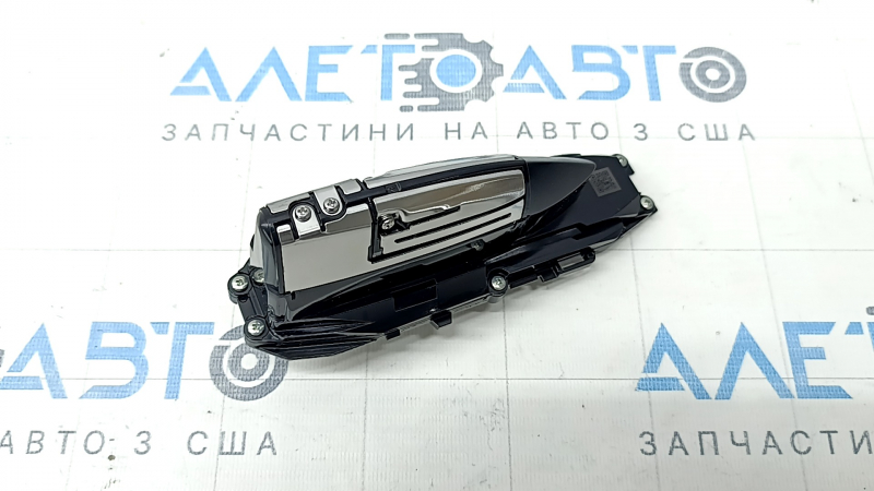 Антенна плавник Toyota Sienna 21-26